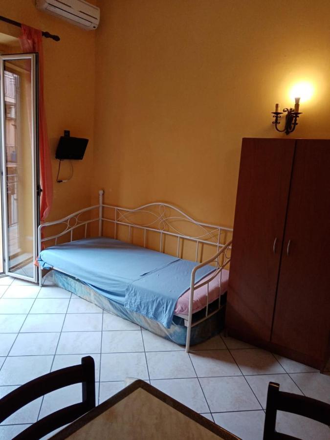 Lina House Lägenhet Giardini Naxos Exteriör bild